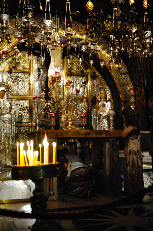 The Altar of the Crucifixion. There, according to the tradition, Jesus was crucified.