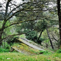 Le rocher glissant, sous lequel Lancelot et Guenièvre auraient...