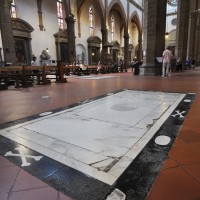 un peu de sépulture