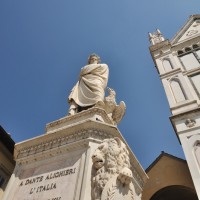 Médiocre monument (guide Florence acheté en Italie) de Piazza (1865)