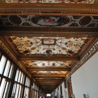 Les corridors sont tous richement décorés